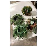 Holiday Decorative Set - Holly Wreaths and Sleigh candle rings