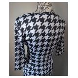 Houndstooth Pattern Bodycon Dress - Large