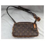 Replica Louis Vuitton Pochette Accessoires Monogram Canvas Bag