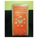 RentACoop Extra-Soft Premium Hemp Bedding (300L) for Chicken Coops, Nesting Boxes, Rabbits, Guinea Pigs, Hamsters, Reptiles, Horses & More â Super Absorbent, Low Dust, Odor Control - Retail: $73