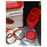 Lilyang Standing Chicken Feeders and Chicken Waterers, 2.5 Gallon Chicken Water Feeder with 4 Cups, 13.5 lb Automatic Chicken Feeder No Waste, for 8-10 Adult Chickens or 10-15 Quails (Standing) - Reta