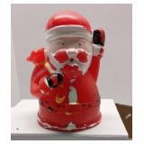 Vintage Ceramic Santa Claus Figurine (White is flaking)