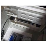 2 Gallon Glass Betta Fish Tank Small Fish Tank with Filter and Light,Self-Cleaning Fish Tank.