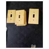 Pinkunn 10 Pieces Solid Wood Light Switch Plate Outlet Covers Bamboo Wooden Decorative Wall Plate for Home Bedroom Kitchen(Light Oak,Single Toggle)