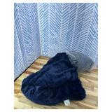 Mon Chateau 60" x 70" Embrace Foldover Faux Fur Throw, Plush Throw with 6cm Foldover for Couch, Sofa, or Bed, Ultra Soft Blanket for Sleeping or Home Decor, Midnight Tide