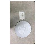 1985 Avon Christmas Collector Plate