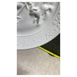 1985 Avon Christmas Collector Plate