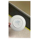 1985 Avon Christmas Collector Plate