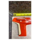 DYMO Label Maker M-5 Manual Embossing Tool