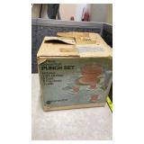 18 Piece Crystal Fruit Punch Bowl Set