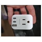US to UK Ireland Travel Plug Adapter, HANYCONY Type G Travel Adapter 2 Outlets 3 USB Ports(2USB C), UK Power Adapter Converter for USA to Dubai England London Scotland British Kenya Irish Hongkong