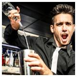 Quzzil 1 Dozen Pour Spout Large Amber Cork Pour Spout Bottle Speed Pourers Fits 750ml, 1l, 1.75l Bottles, for Liquors, Bar Bartending Tool