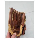 Rawlings Playmaker Baseball Glove youth. Left handers glove.