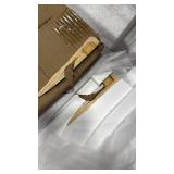 DaVinci Charlie 4-in-1 Convertible Crib - White (cosmetic damage to one of the rails) - Retail: $306