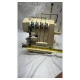 Singer Quantum Lock 4 Differential Feed Serger( No Cord. Unable to Test)