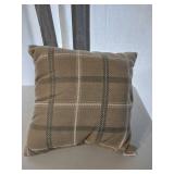 Sunbrella Patio pillows, set of 2, 17 x 17 inches, Taupe plaid