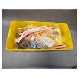 LEGO Classic Medium Creative Brick Box With 8 Large Stud Lid