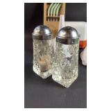 ELECTRIC KNIFE SHARPENER, ICE TRAYS, NIP SS STRAWS, FUNNELS, SALT&PEPPER, SLICER, SCALE