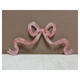 Zonon Metal Pink Bow Decor Room Art 15.75 x 7.87 Inch Coquette Bow Wall Art for Girls Cute Girly Preppy Aesthetic Wall Decor for Home Dorm Decoration Christmas Party Gift for Girls Teens Women