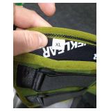 MANUEKLEAR 5mm Neoprene Weight Lifting Elbow Sleeves for Men (Olive Green, XL)
