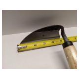 APPEARS NEW - TOYPOPOR Japanese Weeding Sickle Hoe, Gardening Tools, Weed Remover, Hand Weed Cutter, Kama Twisted Scythe with High Carbon Steel Blade for Cutting Grass, Soil loosening, harvesting, Dig