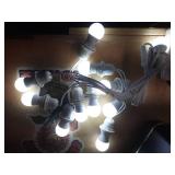 11 Bulb- string lights