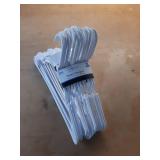 MAINSTAYS Plastic Hangers 18 pack