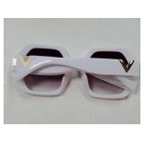 Trendy Extra Large Women