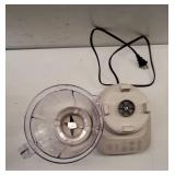 bella 10 Speed Countertop Blender, Juicer & Smoothie Maker, Fits-anywhereâ¢ Kitchenware, Slim Flip & Store Design, Dishwasher Safe 48oz Capacity Pitcher & Lid, Stainless Steel Blade, 450 Watt, Oat