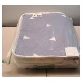 Baby Bassinet Mattress 33x 19 inches- Firm Support and Comfort Premium Foam, Noiseless and Odorless, Hypoallergenic Small Crib Mattress, Fits Moses Basket, Dual Sided with Soft Breathable Fabric - Ret