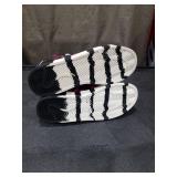 Black and Red Graphic Print High Top Sneakers Size 43