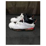 Air Jordan 6 Retro White Sneakers Size 7 Youth