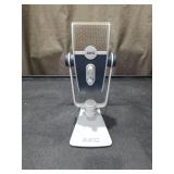 AKG Dual Pattern USB Microphone No Charger