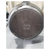 Lodge Cast Iron Round Griddle