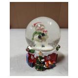 Christmas Snow Globes Set of 2