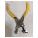 Round Hole Punch Pliers