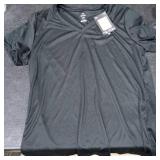 Under Armour VNeck Tshirt Small Black