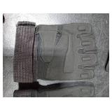 Teenyyou 2 Pairs Director