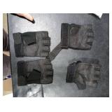 Teenyyou 2 Pairs Director