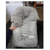 Hoewina Dog & Cat Bed for Indoor Cats, 20in Calming Donut Bed for Puppy and Kitten, Washable Round Fluffy Pet Bed for Small Medium Dogs and Cats (Light Grey)