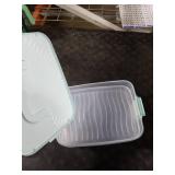 MAQUITA Deli Meat Container for Fridge, 3 Layer Lunch Meat Container for Refrigerator with Tongs