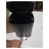 1.3 gal Trash Can with Lid, Small Garbage Can for Bathroom, Step-on Kitchen Trash Bin