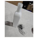 VICUKIE Olive Oil Dispenser Set For Kitchen, 17oz Glass Bottle With Pour Spout, Farmhouse Olive Oil Dispenser Bottle For Kitchen, White Farmhouse Decor (1 white)