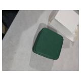 KElofoN Travel jewelry case Travel jewelry box Travel Jewelry Organizer Small box Gift for Girls Women with Mirror(Green)