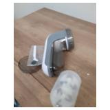 BEAUTURAL Fabric Shaver and Lint Remover, Sweater Defuzzer with 2-Speeds, 2 Replaceable Stainless Steel Blades, Battery Operated, Remove Clothes Fuzz, Lint Balls, Pills, Bobbles Gray