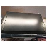 Hamilton Beach 1.1 cu ft Countertop Microwave Ovens in Stainless Steel - Retail: $80