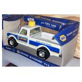 Vintage NAPA Auto Parts Sound Machine 4x4 Toy Truck New Old Stock