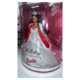 2001 Holiday Celebration Barbie Special Edition - Retail: $45