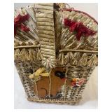Vintage Soure Bag - Wicker Purse w/ Circus Theme