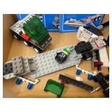 LEGO Kit 6328 - LEGOLAND, Box and Booklets